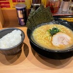 横浜家系ラーメン 春樹 - 