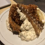 愛とへいわ - 長崎生アジフライ葉わさびタルタル