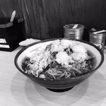 そばの神田東一屋 - #アー写っぽく撮るとこうなる。