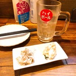 豚菜家ちばりよー - つきだしとハイボール