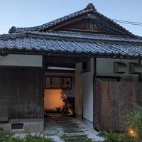 AKAI - 
