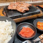 感動の肉と米 - 