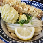 梅田 釜たけうどん - 