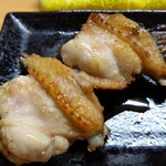 やきとり良太 - 手羽先(200円)