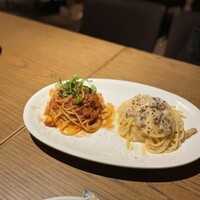 CICON by NOHGA HOTEL - 真蛸のトマトラグーソース・自家製パンチェッタのカルボナーラ