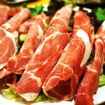 東方記 - 火鍋具材（特選ラムのアップ）