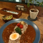 Totto Cafe&Bar - 