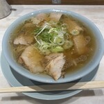 Chiechan Ramen - ⭐️中華そば（並¥1.000)