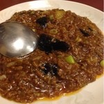 栄楽飯店 - 揚げナスと肉炒め