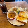 カフェ マーシュ