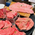 神田焼肉 俺の肉 - 