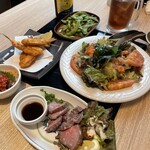 地鶏と地酒 新宿とっとり - 