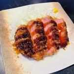 Sumiyaki Yakiton Sakaba Tonton - 厚切りハムカツ