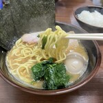 横浜ラーメン 真砂家 - 