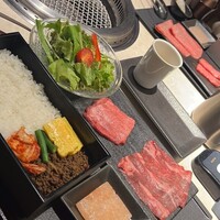 牛の達人　Private 西新宿店 - 