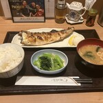 Saba Gin - トロ鯖塩焼き定食(1,000円)