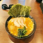 ラーメン 杉田家 - 