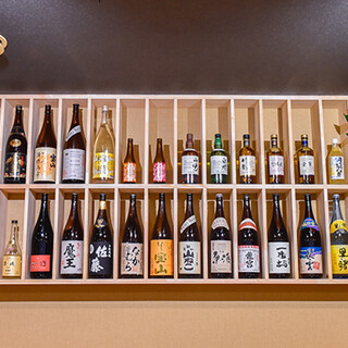 福岡の地酒や店主厳選の日本酒など、美味しいお酒が勢揃い