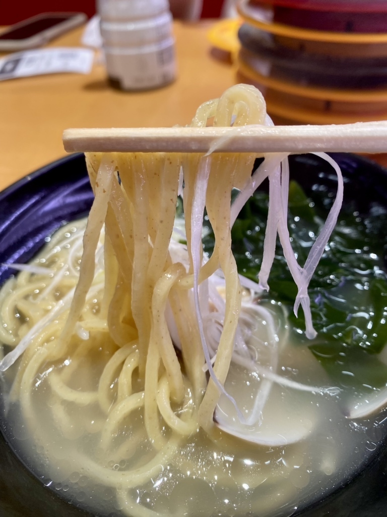 スシロー 金沢 八景 店