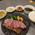 黑毛和牛五花肉午餐