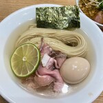 一番だしラーメン しんせん - 麺