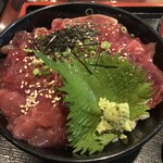 日本橋 箱根 - 海鮮漬け丼という名の、まぐろ漬け丼