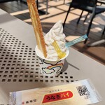 うなぎパイファクトリー　売店 - うなぎパイジェラート(うなぎパイ)