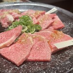 焼肉 奈々味 - 