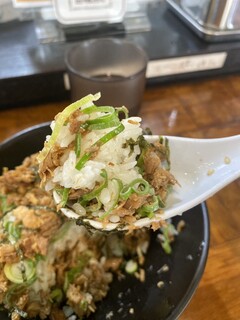 秀ちゃんラーメン - 混ぜて食すのがGOOD 紅生姜を入れても美味しい