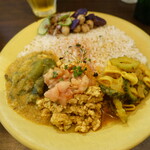 Kitchen and CURRY - 3種の合いがけ