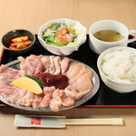 Seiryu Bidori chicken Yakiniku (Grilled meat) set meal (5 types)