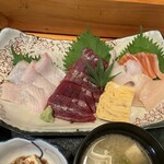 さつき鮨 - 刺身の盛り合わせ