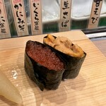 魚がし日本一 立喰寿司 - いくら、うに