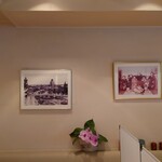 シェフス - 壁の額。