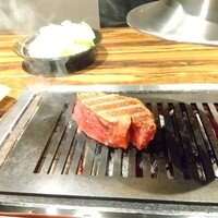 黒毛和牛ヘレ肉専門店 炭火焼肉 りきちゃん 北浜店 - 