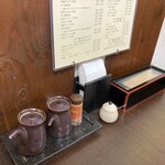 かつ廣 - 卓上の様子