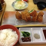とんかつKYK - 琉香豚厚切りロース定食
