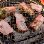 炭火焼肉ホルモン 李苑104 - 