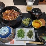 炭火焼 鰻のうな輝 - 