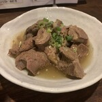 魚酔 - 牛すじの塩煮込