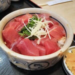 鮪小屋本店 - ぶつ丼Ｗ
