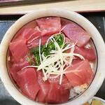 鮪小屋本店 - ぶつ丼Ｗ