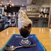 イリガン珈琲店 - コーヒーサンデー(税込500円)
密度のあるミルクソフトに珈琲パウダーが掛けられておりグラス下部には珈琲ゼリーが敷かれています。
特にコレ！って訳じゃありませんがお手頃価格でゆったり出来るのは良いかも