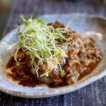 古民家カフェ＆ダイニング 枇杏 - ビーフシチューハンバーグ。ソースが絶品♡