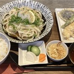 うどん居酒屋 オカチメンコ - 