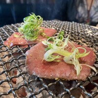 雪月花 ながら - 特上塩タン薄切り