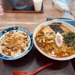 麺処 ひろ田製粉所 - 得A中華そば(太麺) + チャーシューネギめし(小)