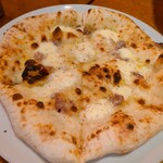 ピッツェリア ピュアカリ - アンチョビチーズ