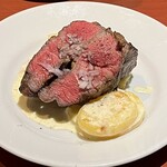 神楽坂ワイン食堂 ビストロ　Entraide - 極黒牛のステーキ