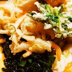 リカースタンド　ベルハウス - かき揚げワカメ！